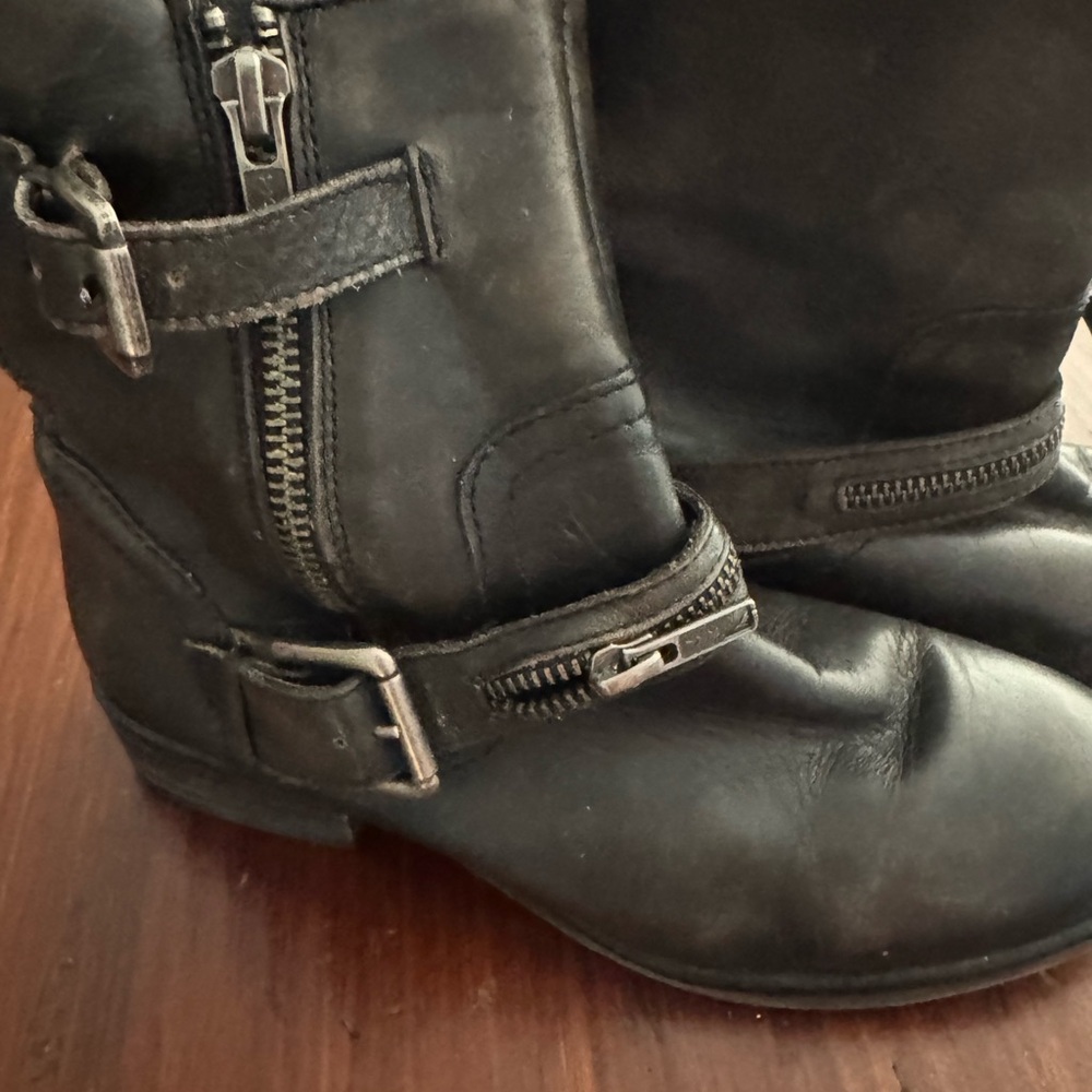 Black Leather Boots with Buckles and Zippers
